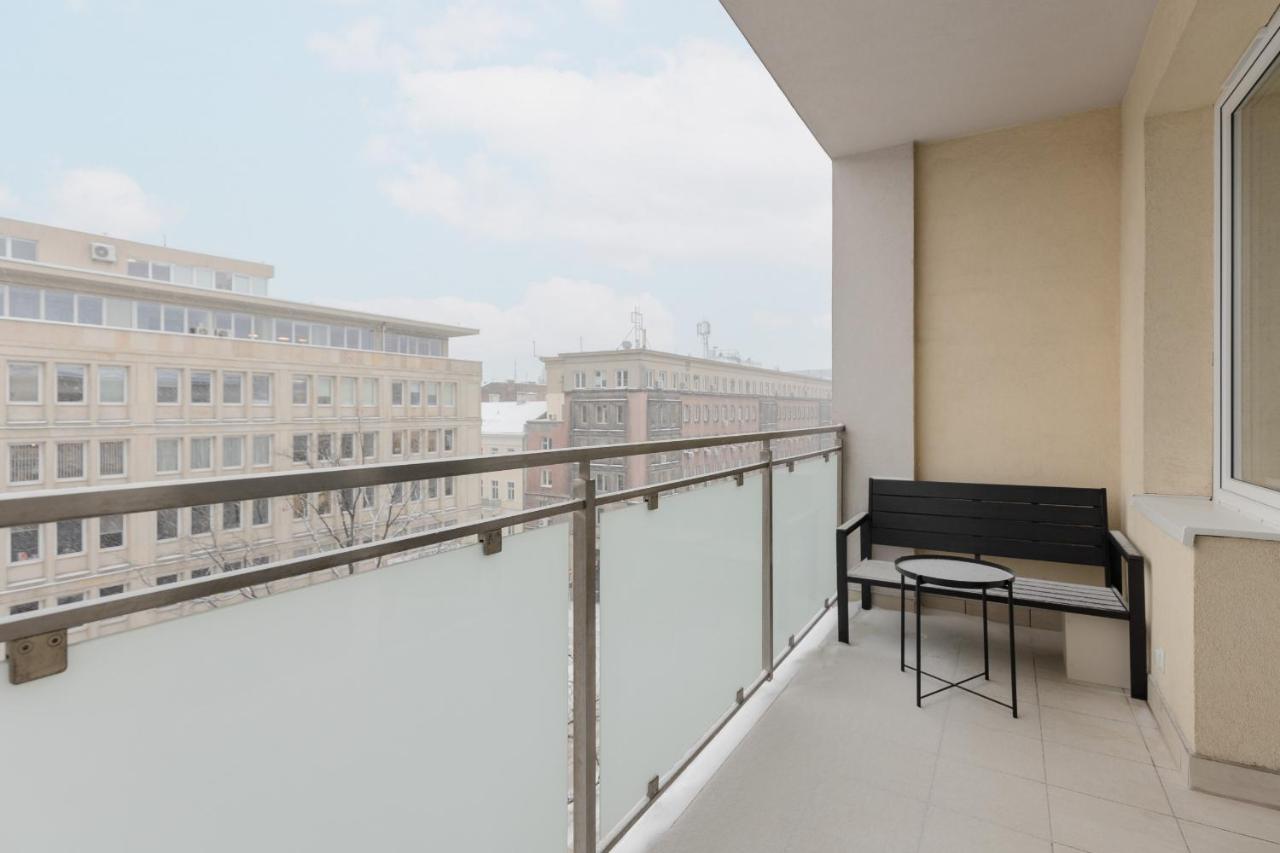 Srodmiescie Modern Krucza By Renters Prestige Leilighet