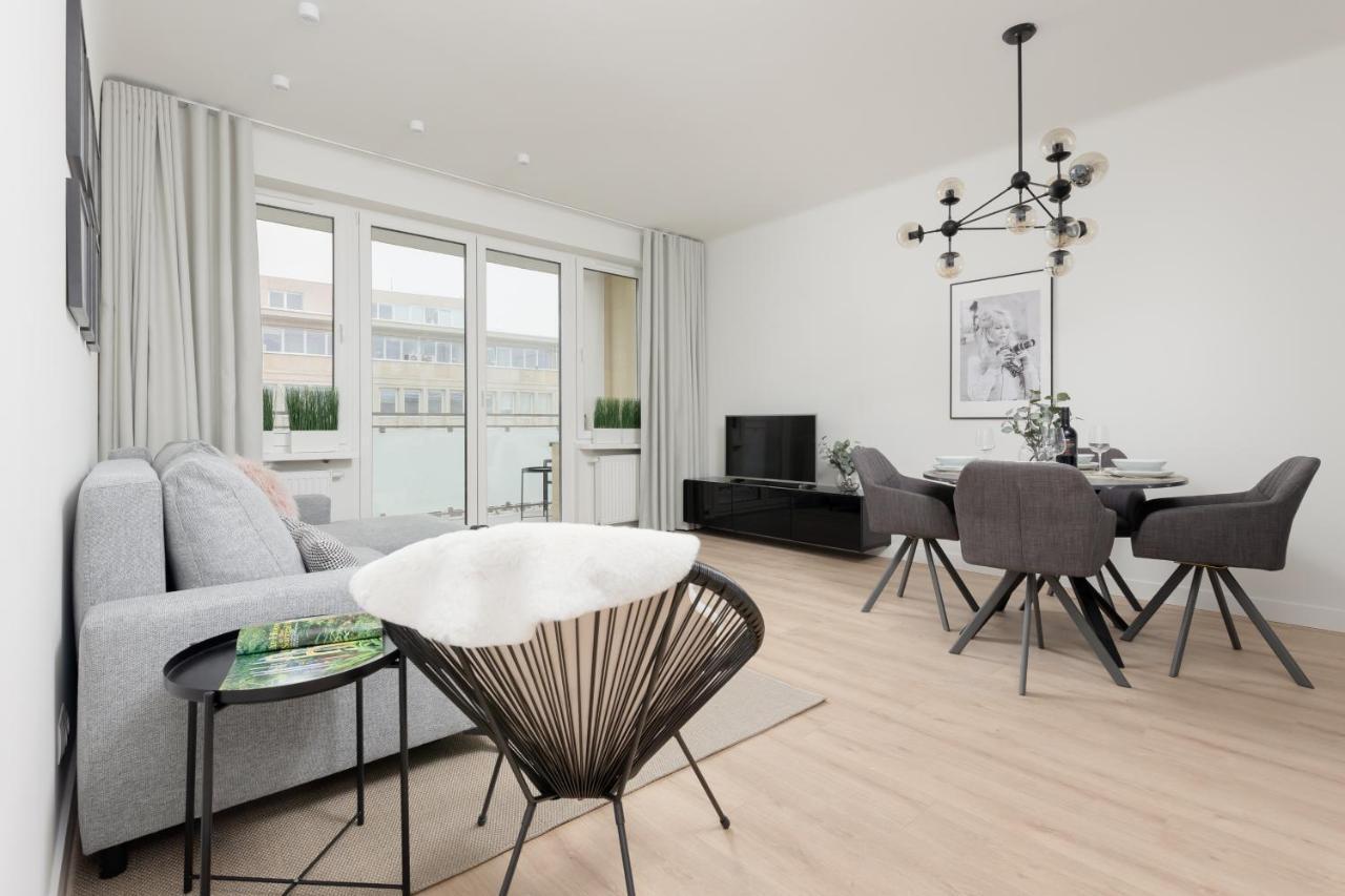 Srodmiescie Modern Krucza By Renters Prestige Warszawa